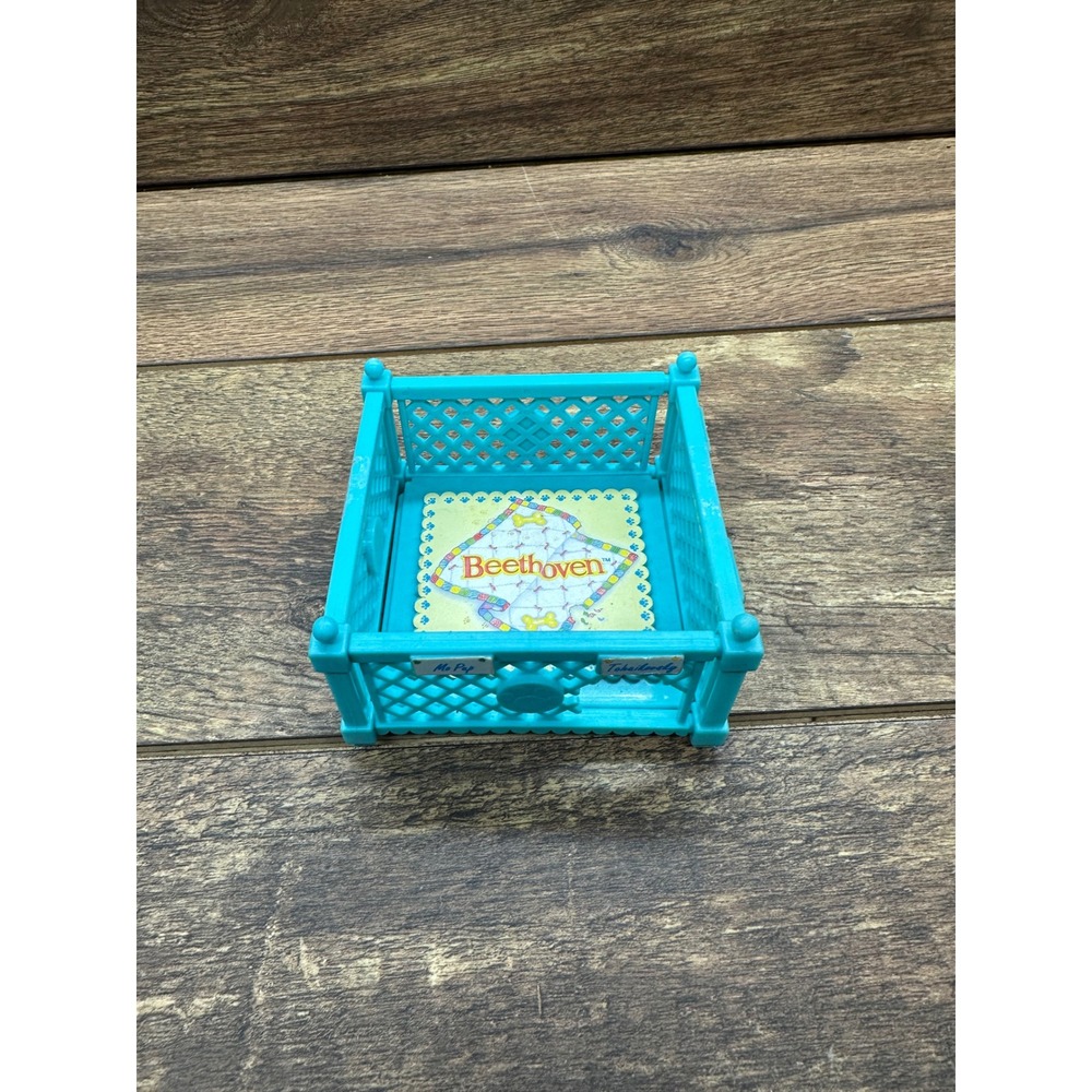 Vintage Littlest Pet Shop Beethoven's Nuzzle‎ Time Nursery Kennel Fence 1993